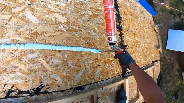 Сделали газон на крыше. Самая необычная кровля смотреть онлайн