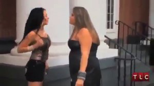 Драка двух баб на свадьбе