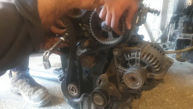 calage distribution dacia 1.5 dci poli velbrocan sons clavet смотреть онлайн