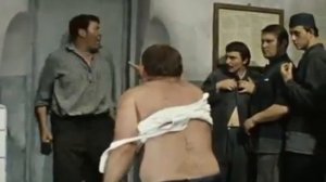 Помогите хулиганы зрения лишают