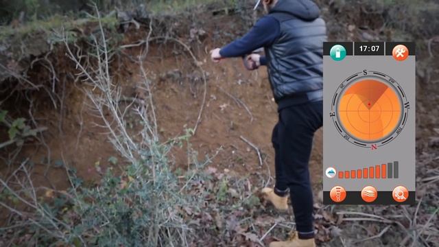 ( Gold Radar ) New Technology 2017 To Detecting Gold underground смотреть онлайн