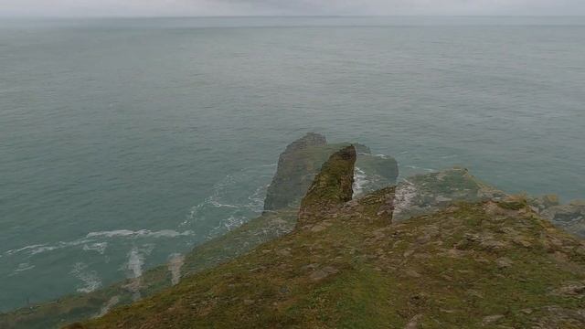 DJI Drone The Green Bridge of Wales, Pembrokeshire. Paddleboarding, kayak and climbing location смотреть онлайн