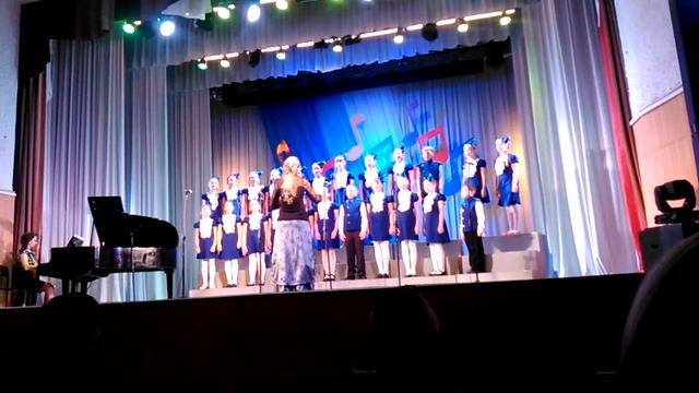 Ромашковая Русь Ю.Чичков сл.М.Пляцковского смотреть онлайн