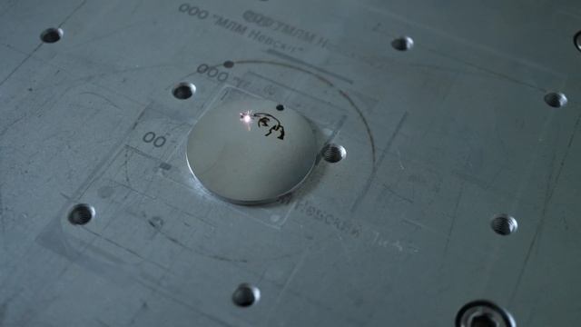 Лазерная гравировка на металле смотреть онлайн