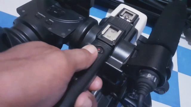 ?Review? (Sony HXR MC2500) Alat Bikin Konten смотреть онлайн
