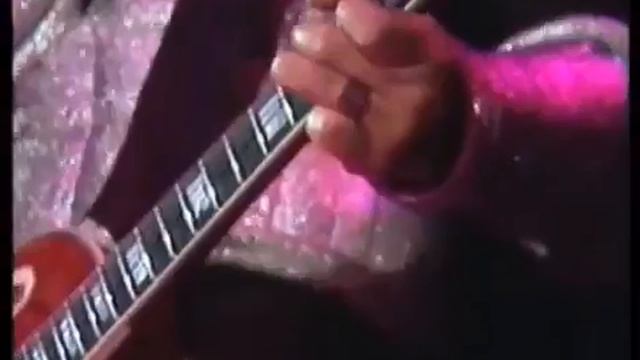 Gene Simmons Living in Sin ' Video' смотреть онлайн