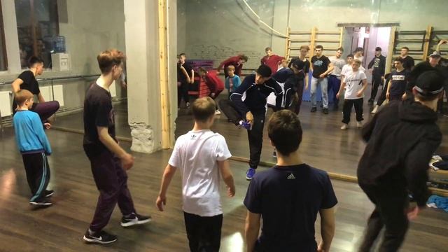 Мастер класс от B-boy Robin (Top 9 Crew) для Хоть Отбавляй (Взрослые) смотреть онлайн