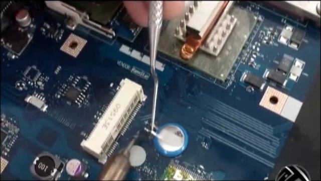 Notebook com a porta Usb quebrada Troca do Componente Completo смотреть онлайн