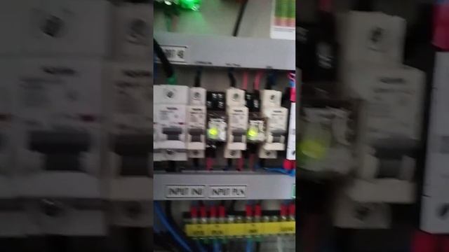 Smart Box Hybrid Combiner For Inverter Hybrid System смотреть онлайн
