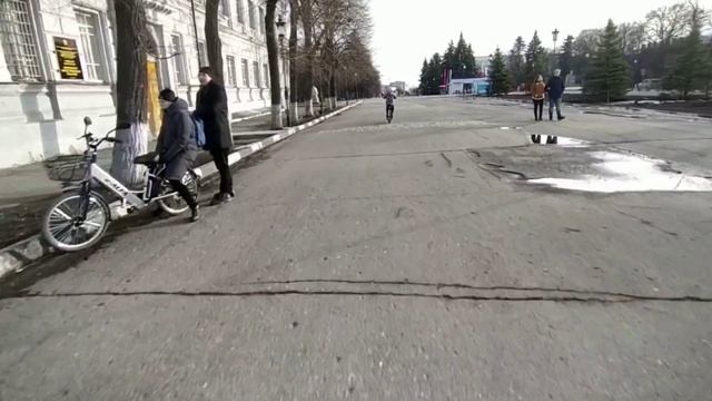 На моноколесе покатушка 17 Electric unicycle 20200328(2) смотреть онлайн