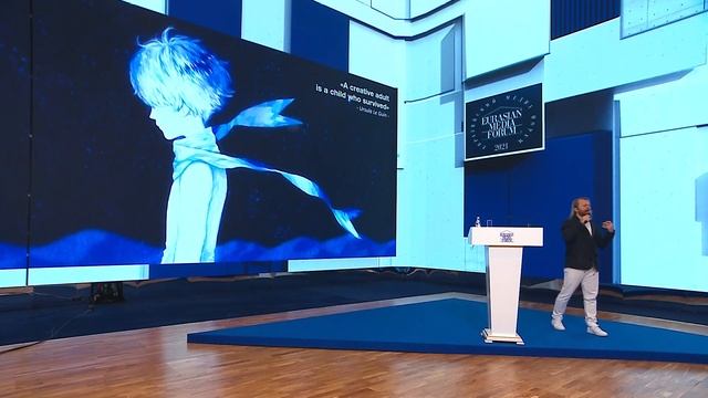 XVII ЕАМФ: Евгений Черешнев - От привычки сидеть в социальных сетях к слиянию с AI и сингулярности смотреть онлайн