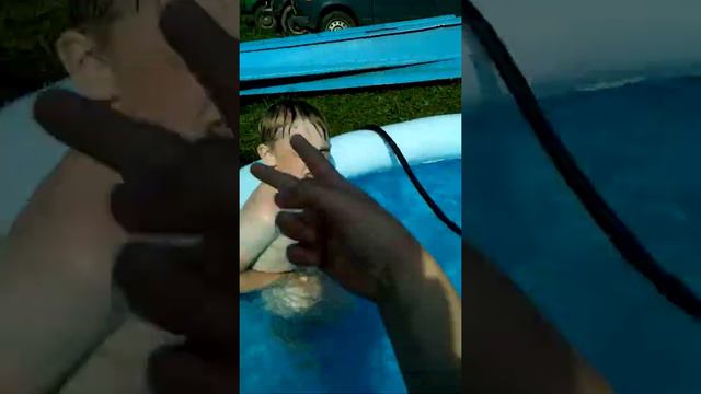 24 чеса челлендж В холодной воде смотреть онлайн