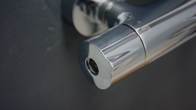 Душевая стойка AM.PM Like F0780464, с верхним душем, термостатическим смесителем, цвет хром смотреть онлайн