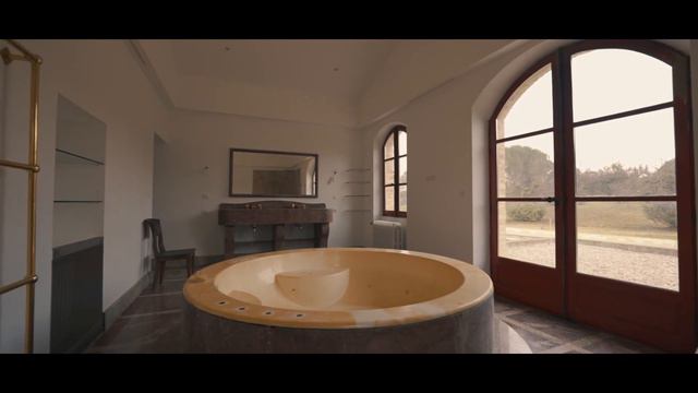 Domaine de Prestige proche Valence 1200 m2 sur 3 Hectares de Paradis 🔆 смотреть онлайн