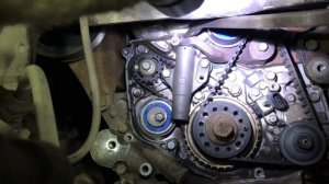 Замена ремня грм на Митсубиши Аутлендер 2007 года.