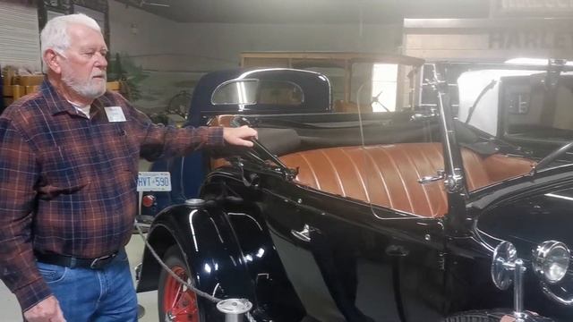 Car of the Week- 1930 Ford Model A Roadster смотреть онлайн