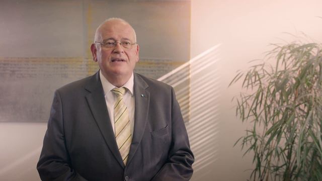 ZüriBahn der Zürcher Kantonalbank: Statements von Markus Kägi und Corine Mauch смотреть онлайн