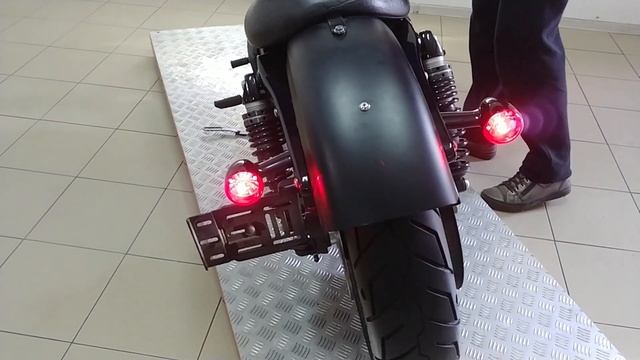 HARLEY-DAVIDSON Sportster XL 883 IRON 883 (2655) смотреть онлайн