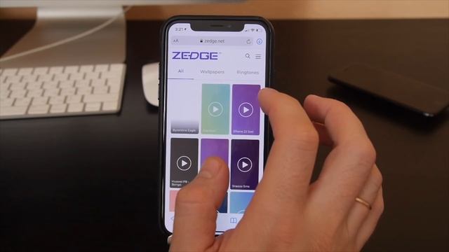 iOS 14: МЕНЯЕМ ЗВУК ЗАРЯДКИ IPHONE + КАК ПОМЕНЯТЬ ИКОНКИ IOS смотреть онлайн