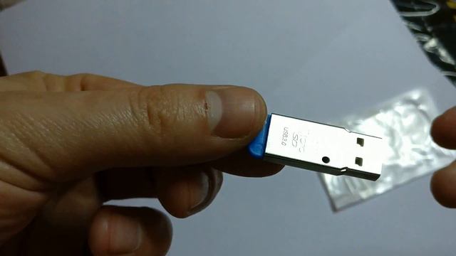 SpedCrd USB 2.0 Micro SD / TF Card Reader from GearBest.com смотреть онлайн