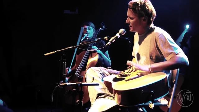 Ben Howard - Under The Same Sun смотреть онлайн