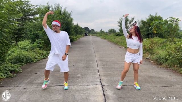 LAST CHRISTMAS x FELIZ NAVIDAD l Christmas Dance l DJ SoyMix Remix l Dance Workout смотреть онлайн