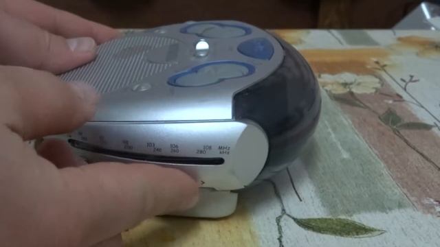 Radio with clock Thomson RR65L (Germany) смотреть онлайн