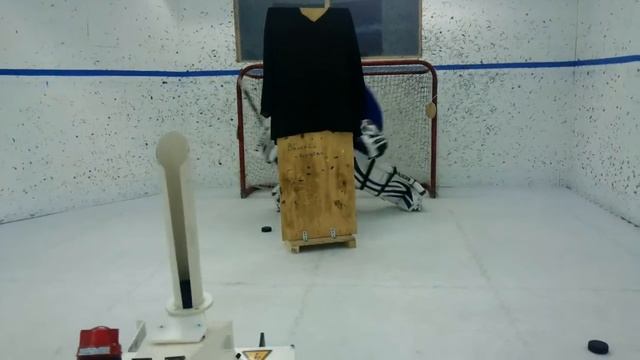 Хоккейный тренажер (Шайбомет) смотреть онлайн