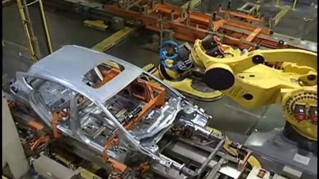 FANUC Robot M-2000iA Car Body Lifting