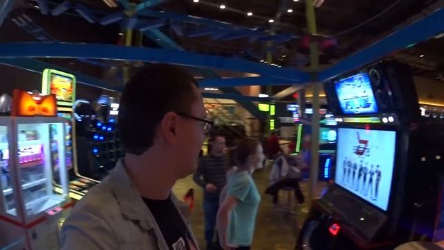 Лазертак 2. Танцы со звездами. Бесплатный хлеб смотреть онлайн