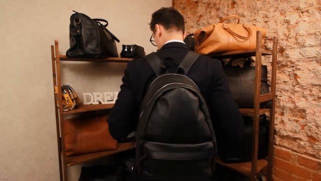 Обзор городского рюкзака HADLEY City Black из натуральной кожи. смотреть онлайн