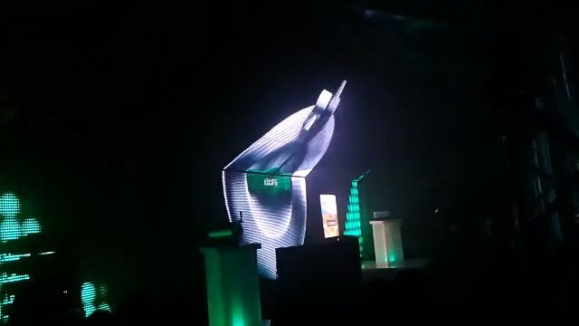 The Sub Video annouce @ La Rinascente - Milano смотреть онлайн