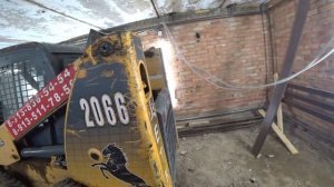 Плановое тех обслуживание мини-погрузчика, замена масла