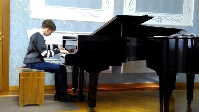 Р. Глиер Прелюдия, с-moll смотреть онлайн