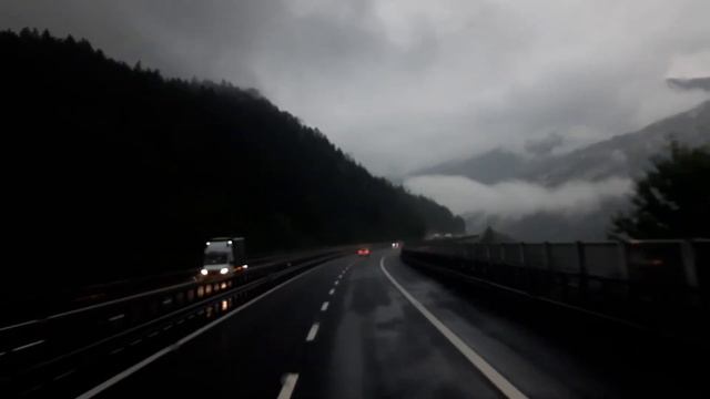 По дорогам Италии/On the roads of Italy смотреть онлайн