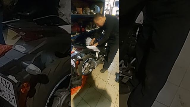 запуск хонда CBR 250 ABS,после зимних каникул смотреть онлайн