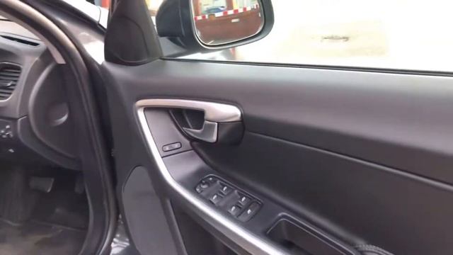 Volvo S60 смотреть онлайн