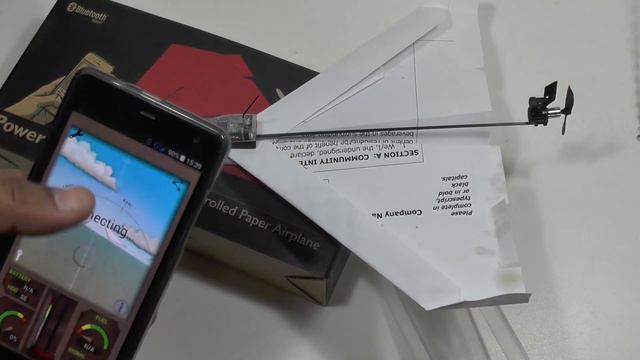 PowerUp 3.0 - smartphone controlled paper plane [Review] смотреть онлайн