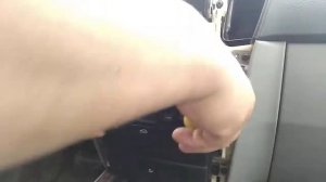 замена автомагнитоллы киа соренто 1