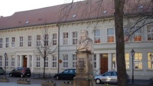 "Иоганн Себастьян Бах. Жизнь и творчество"
Автор: Людмила Орлова