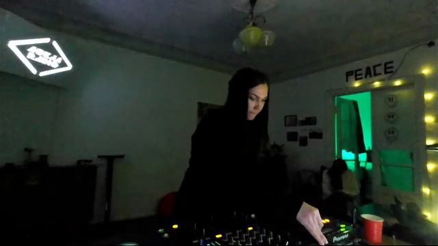 Alina Overload @ LOCAL RADIO – 13/01/2024 смотреть онлайн