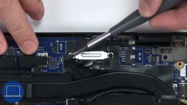 Dell Precision 15-3541 (P80F003) Display Bezel How-To Video Tutorial смотреть онлайн