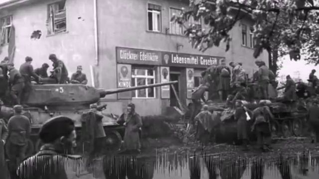 "День Победы" -
Канал: Песни военных лет -  День победы как он был от нас далек