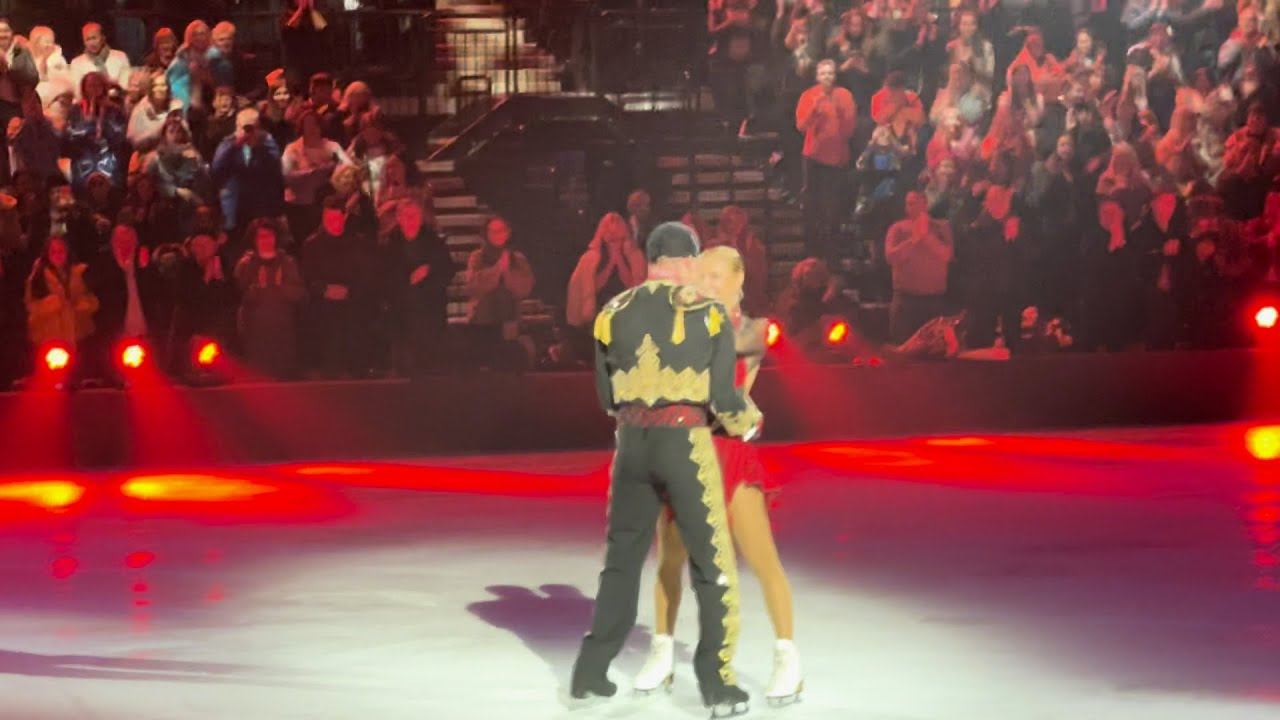 До слëз! Роман КОСТОМАРОВ на протезах и Татьяна НАВКА повторяют олимпийский номер смотреть онлайн