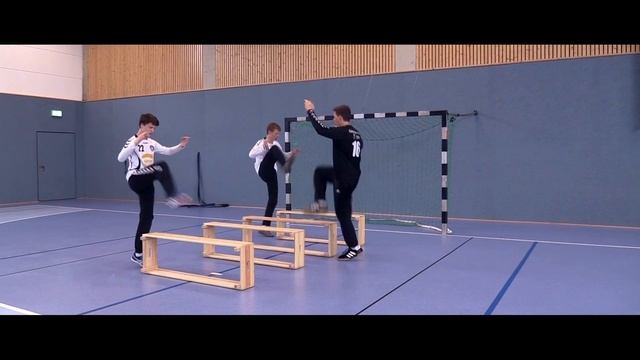 Goalkeeper Training For All Levels | Torwartschule Marco Stange | #LadderDrillsHurdles смотреть онлайн
