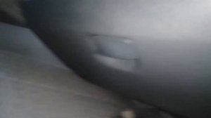 Замена воздушного фильтра  Рено Меган 2, снятие бардачка