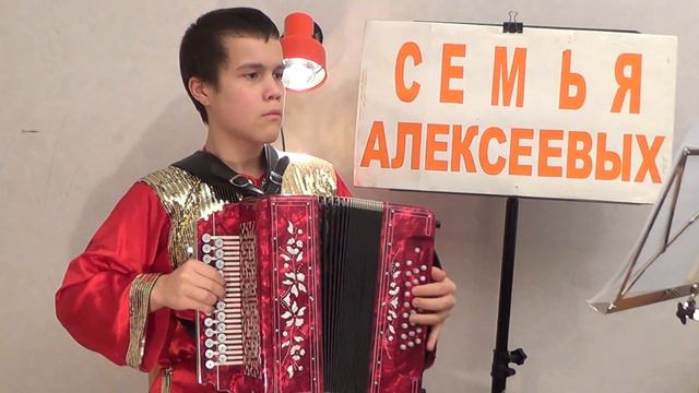 Стук монотонных колёс РуСкая гармонь Алексеев Егор смотреть онлайн
