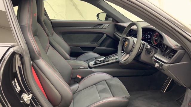 2022 Porsche 911 (992) Carrera 4 GTS - Jet Black Metallic - Walkaround & Interior & Revs смотреть онлайн