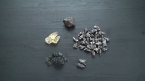 Магические свойства метеоритов и тектитов. Метеорит.  Молдавит.  Ливийское стекло. Тектиты.
