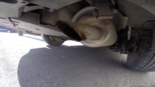 SHERLOCK HOLMES your way around A Toyota Prius !!! смотреть онлайн